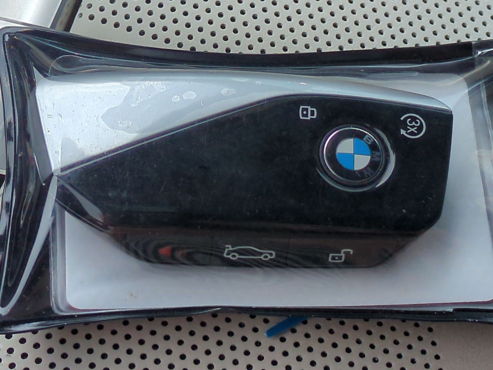 Certified 2024 BMW i7 eDrive50 w/ M Sport Package RWD image 37