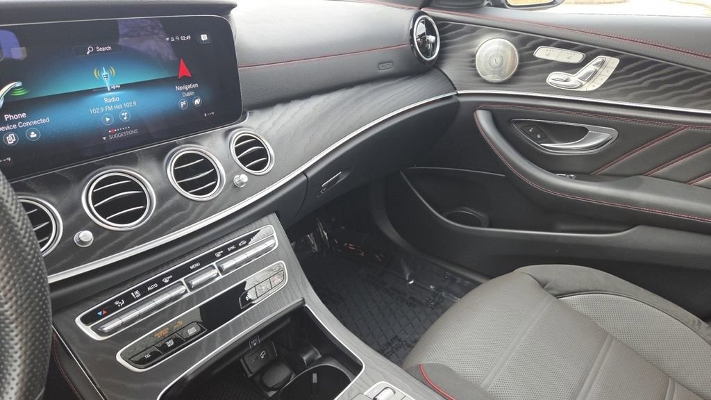 Used 2021 Mercedes-Benz E 53 AMG 4MATIC Sedan image 38