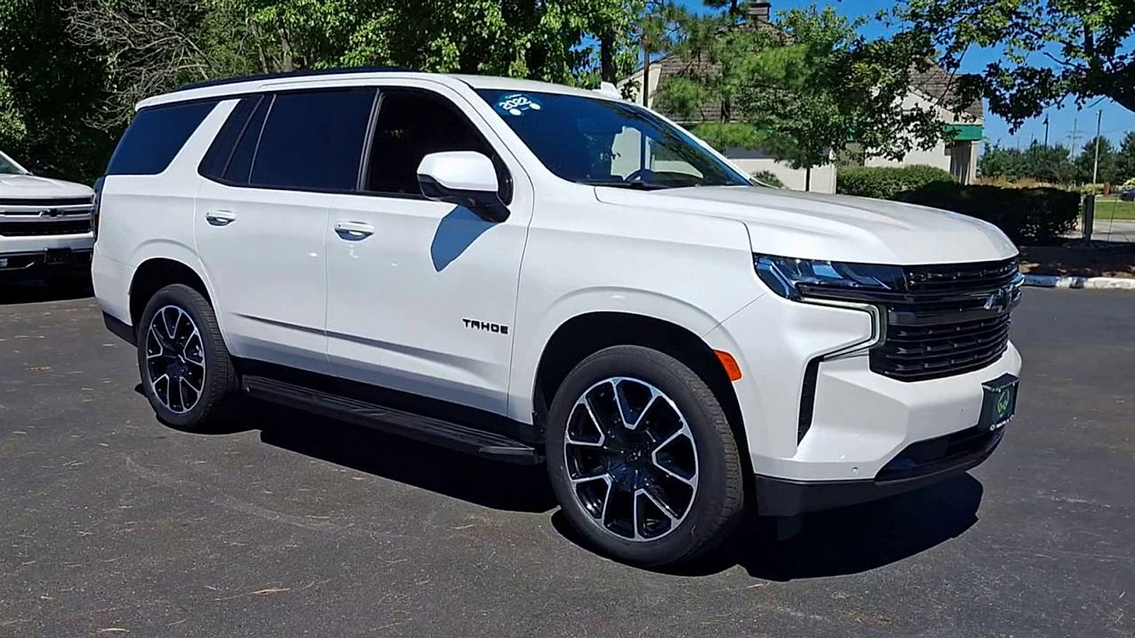 Certified 2022 Chevrolet Tahoe RST w/ Luxury Package image 2