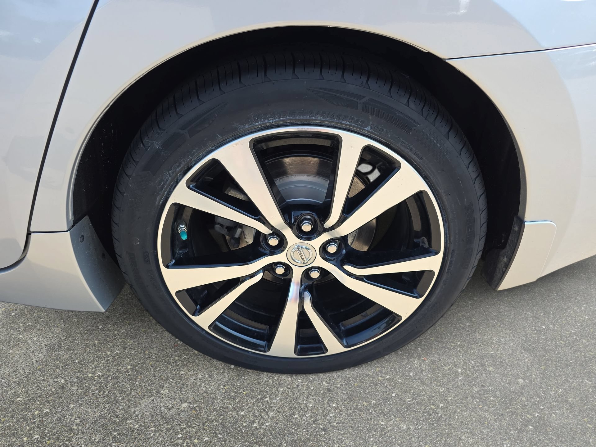 Used 2018 Nissan Maxima Platinum FWD image 31