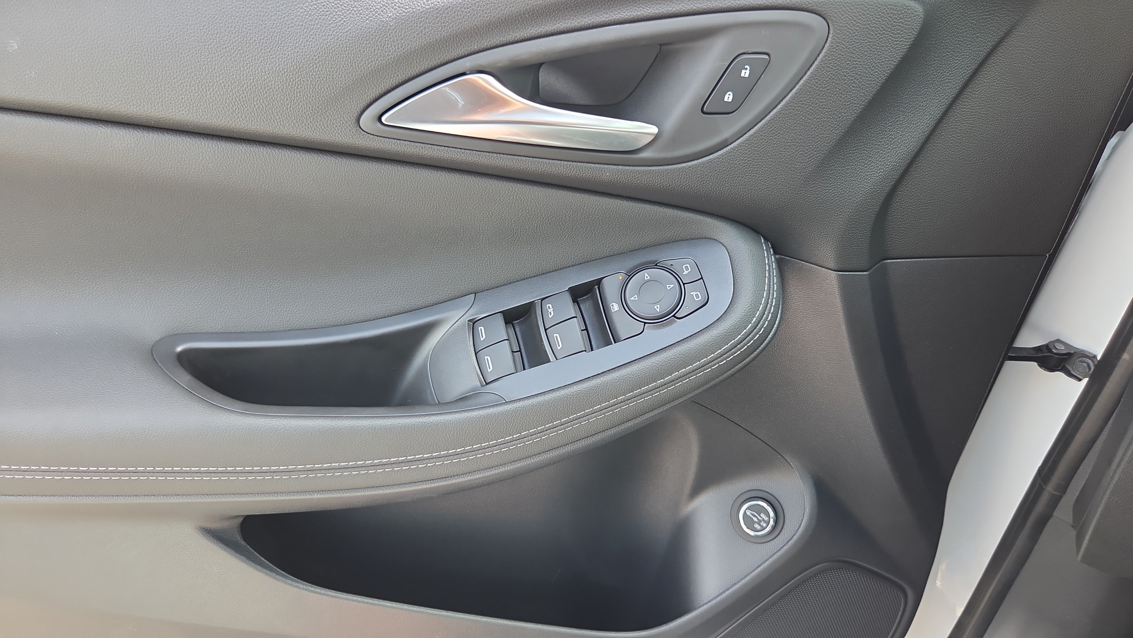 New 2026 Buick Encore GX Preferred w/ Advanced Technology Package FWD image 26