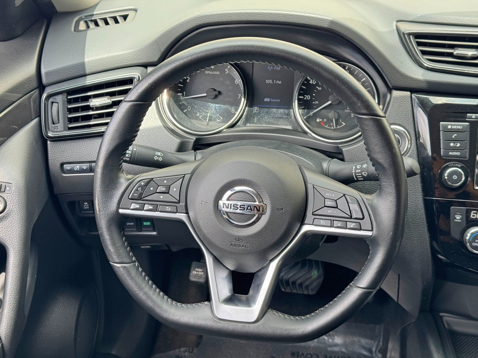 Used 2020 Nissan Rogue SV AWD/4WD image 19