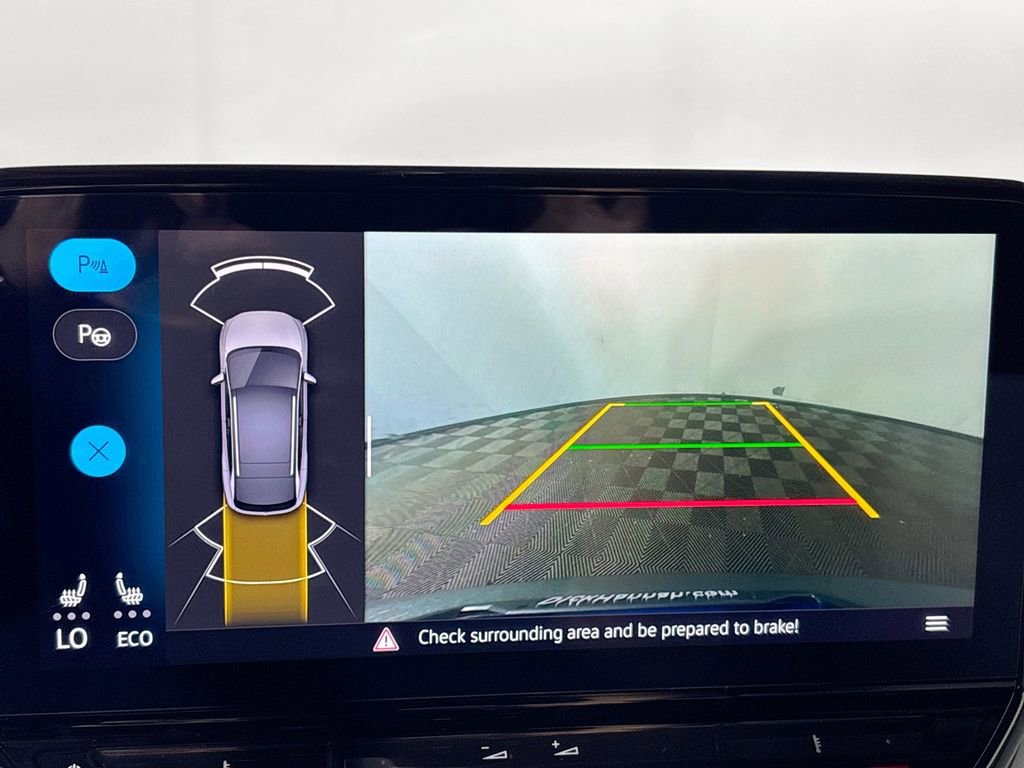 Used 2024 Volkswagen ID.4 2WD image 17