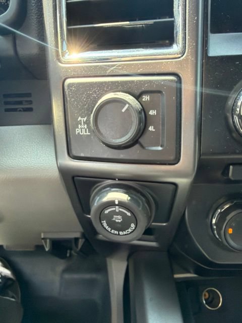 Used 2016 Ford F150 XLT w/ Equipment Group 302A Luxury AWD/4WD image 20