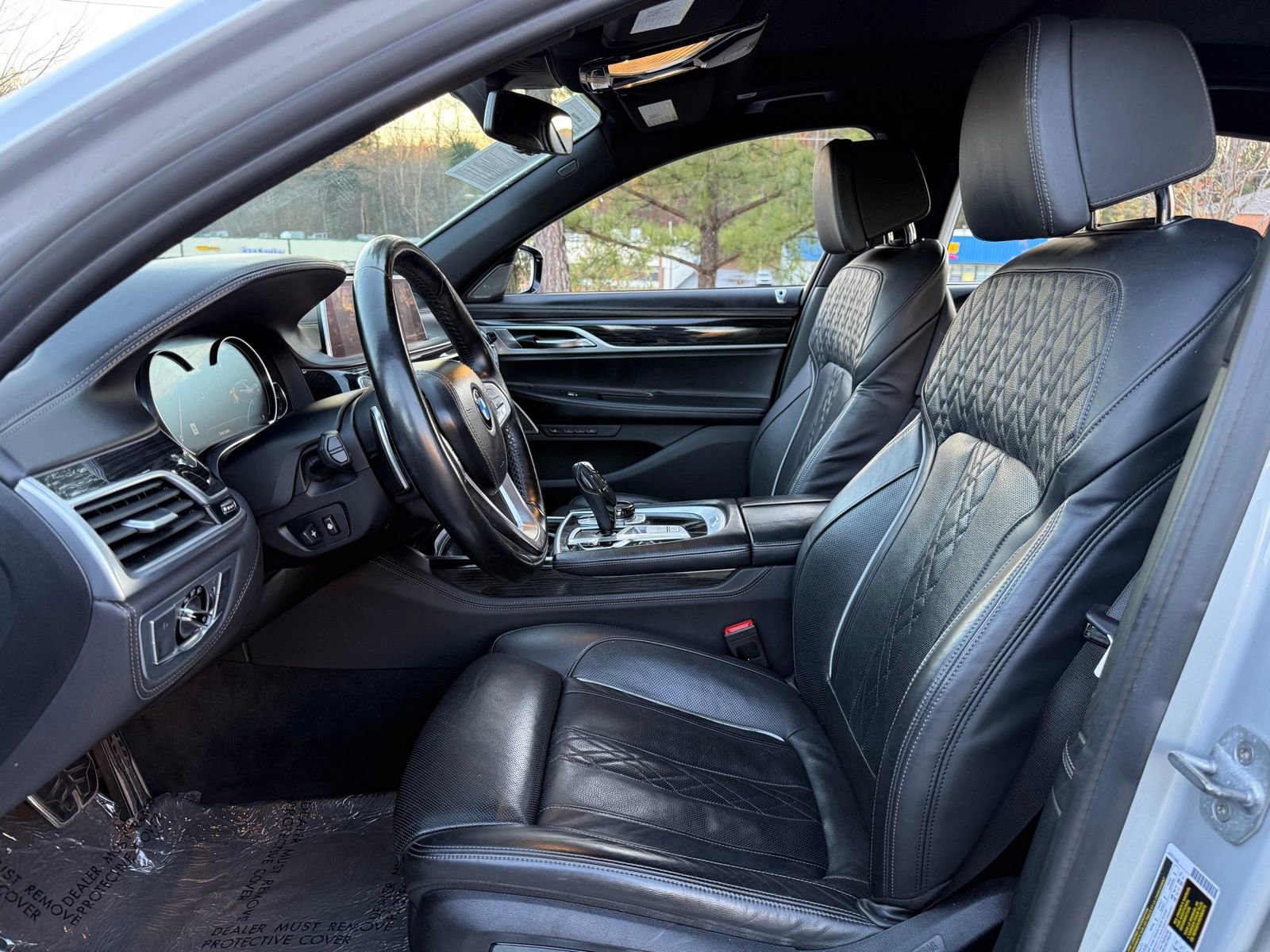 Used 2019 BMW 750i xDrive 750i xDrive w/ Executive Package image 36