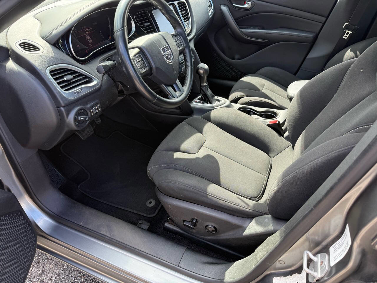 Used 2013 Dodge Dart Limited image 18