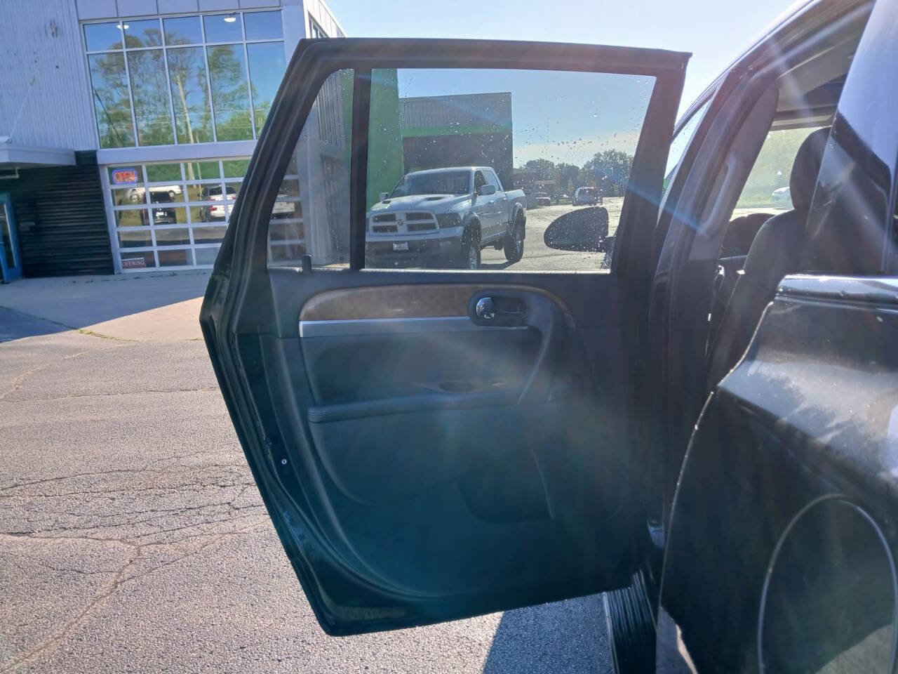 Used 2011 Buick Enclave CXL w/ Trailering Provision Package image 20