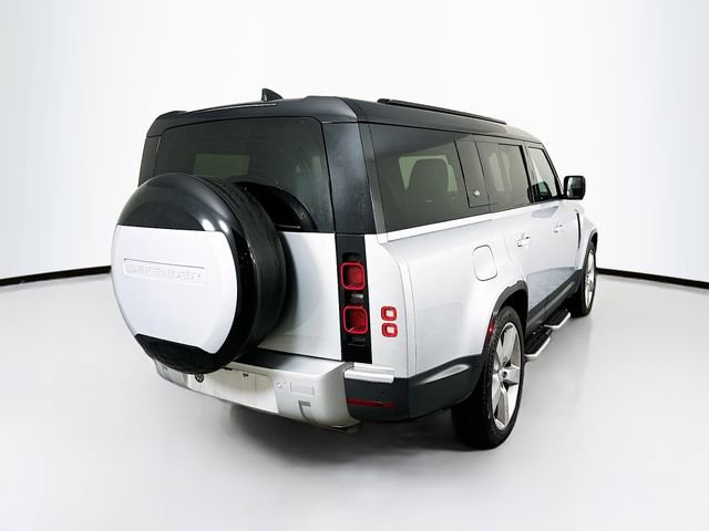 Certified 2024 Land Rover Defender 130 S image 5