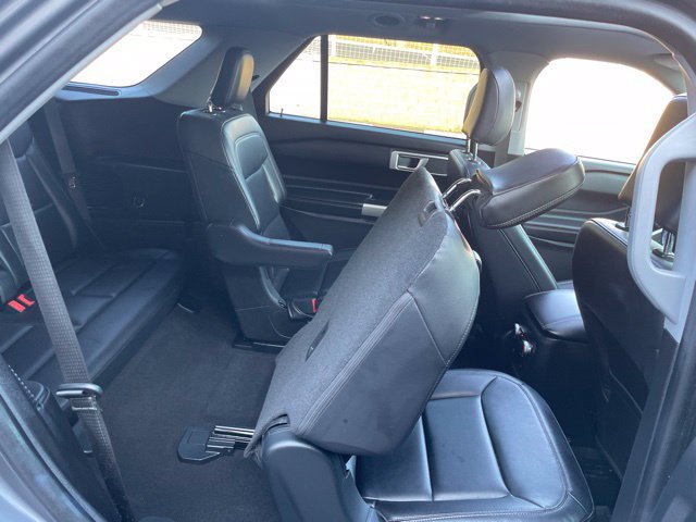 Used 2021 Ford Explorer XLT w/ Equipment Group 202A AWD/4WD image 61