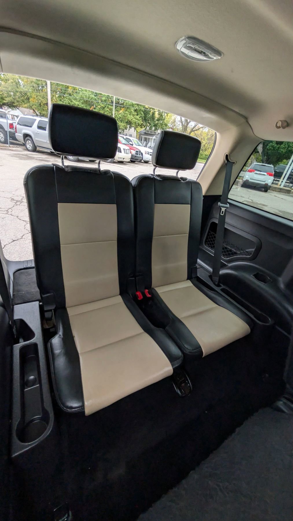 Used 2010 Ford Explorer Eddie Bauer image 12