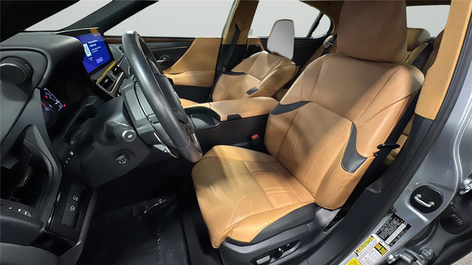 Used 2024 Lexus ES 350 Ultra Luxury w/ Accessory Package (Z2) FWD image 10