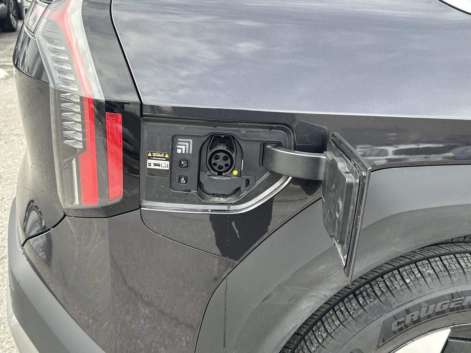 Used 2024 Kia EV9 Wind image 25