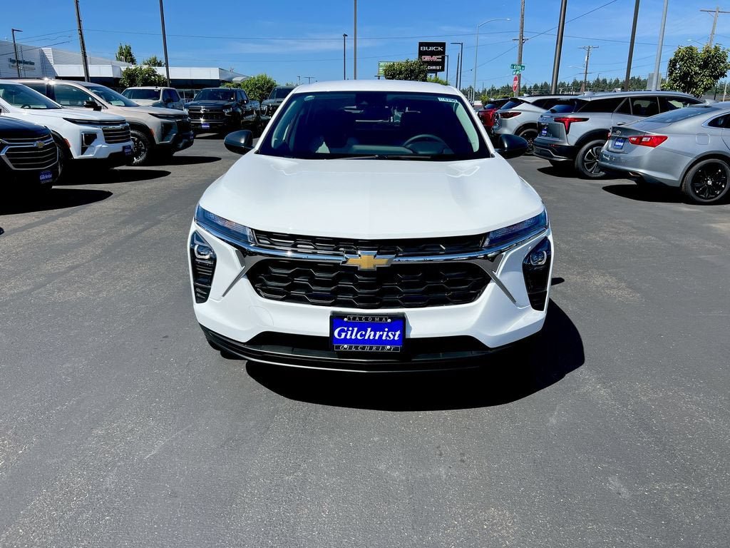 New 2026 Chevrolet Trax LS w/ Driver Confidence Package FWD image 24