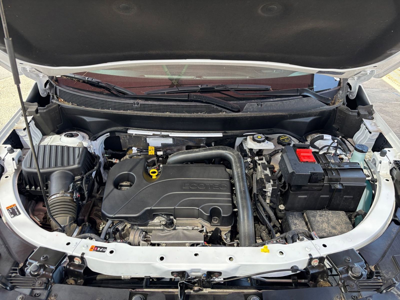 Used 2025 Chevrolet Equinox LT FWD image 33