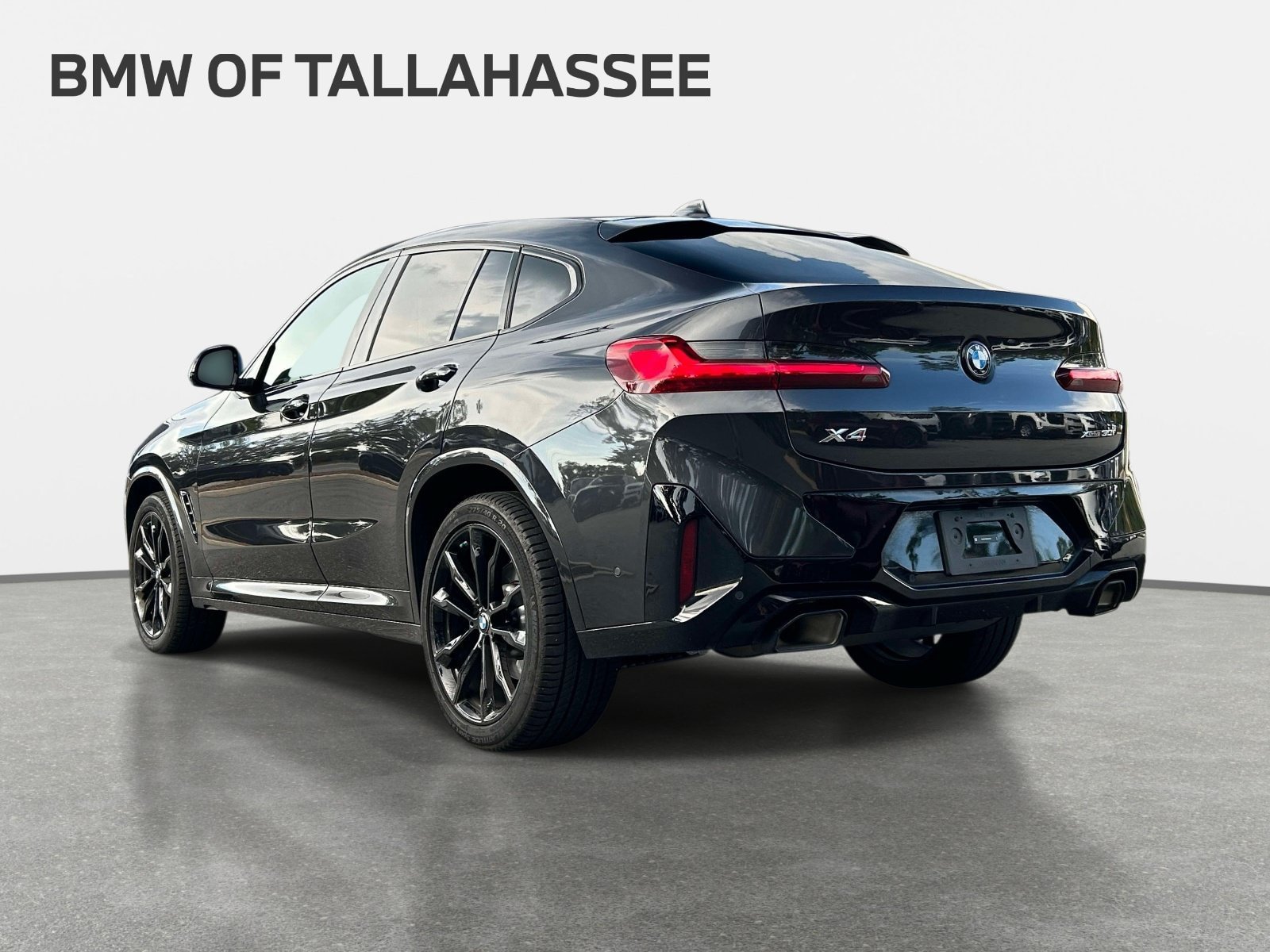Used 2024 BMW X4 xDrive30i w/ Premium Package AWD/4WD image 7
