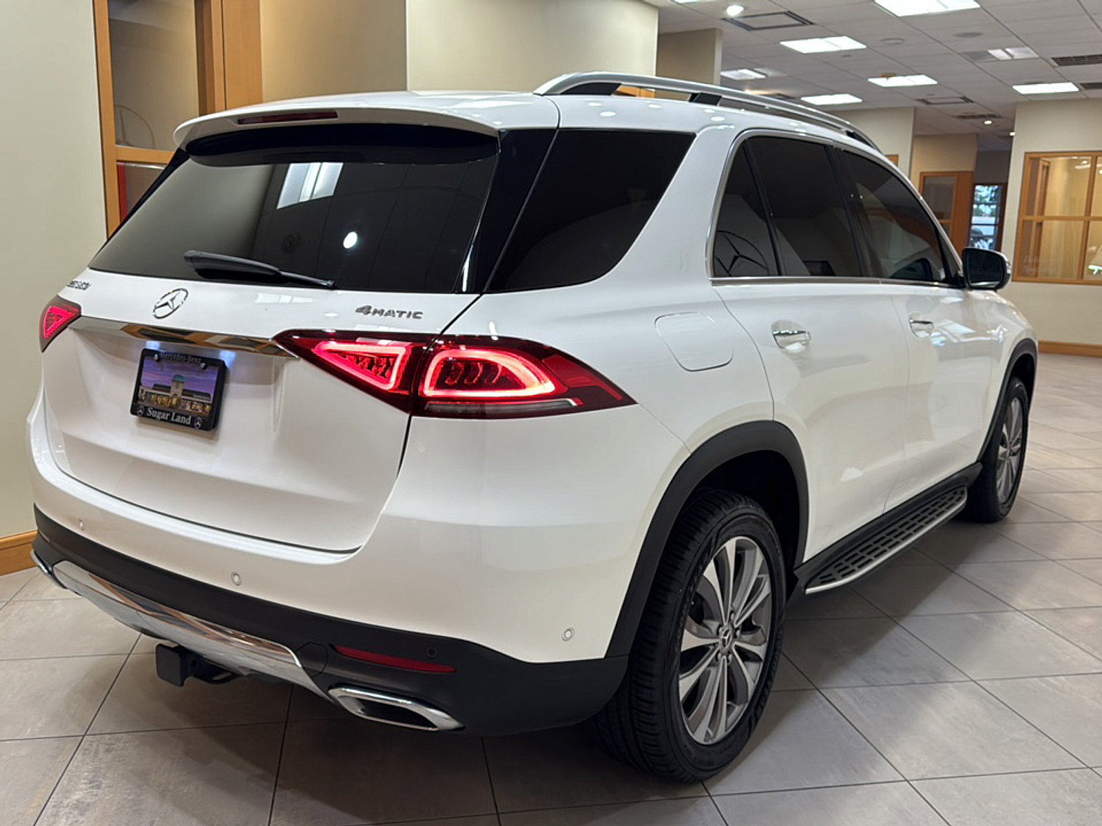 Certified 2023 Mercedes-Benz GLE 350 4MATIC image 6