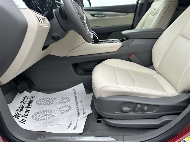 Certified 2022 Cadillac XT5 Premium Luxury image 20