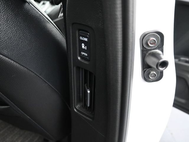 Used 2023 Honda Odyssey EX-L image 25