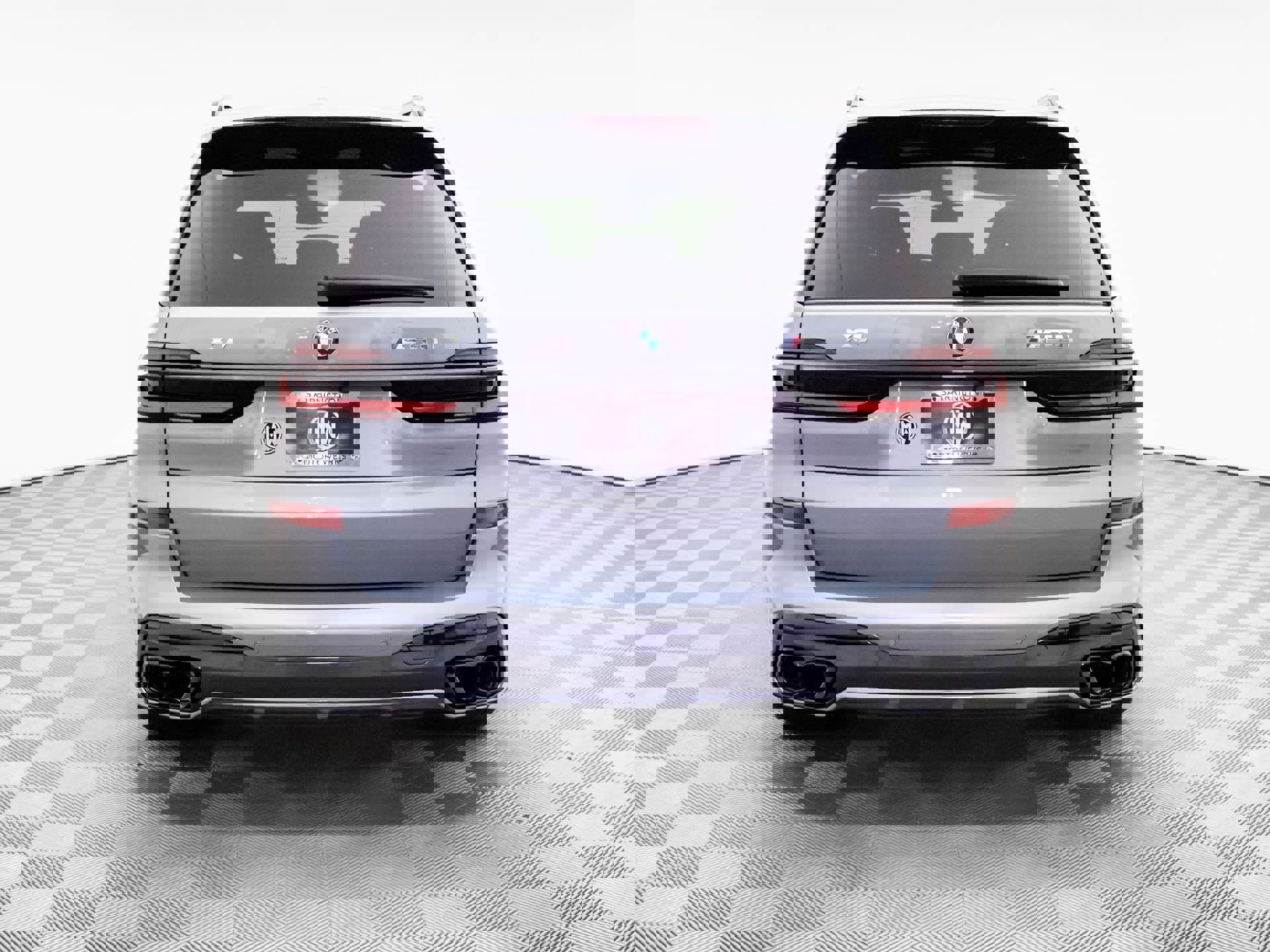 New 2026 BMW X7 M60i image 5