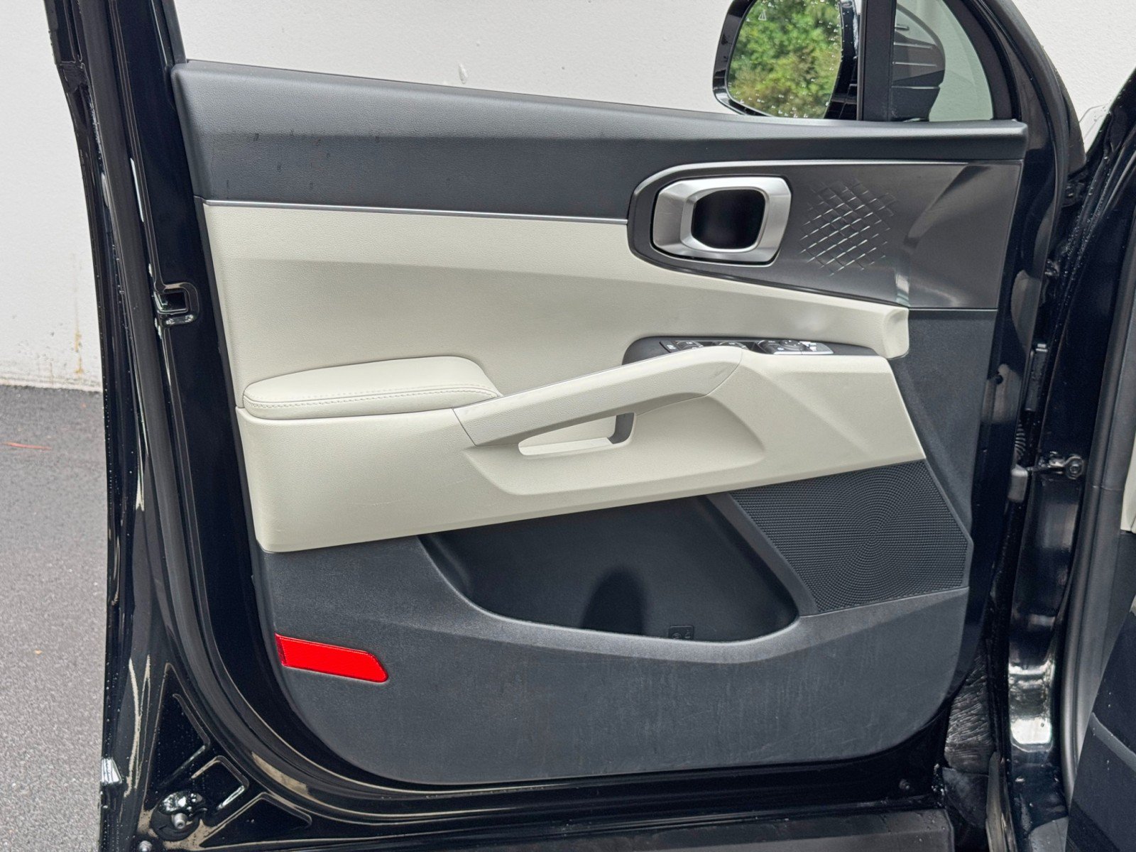 Used 2023 Kia Sorento S w/ Panoramic Sunroof Package FWD image 41