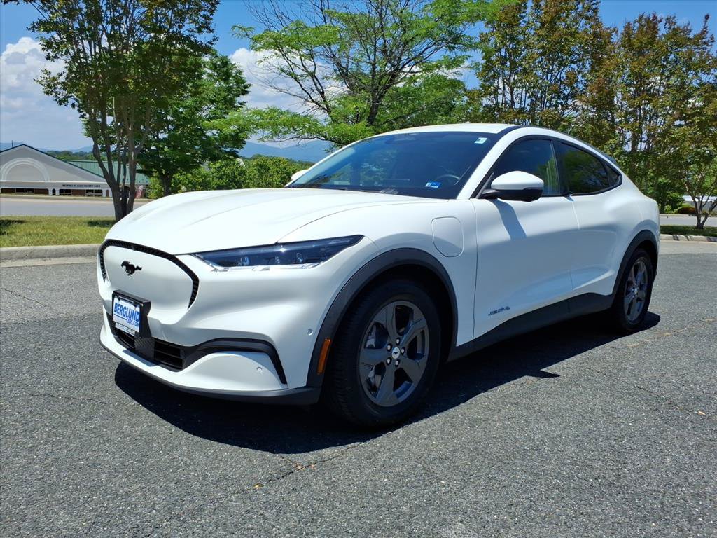 New 2023 Ford Mustang Mach-E Premium AWD/4WD image 17