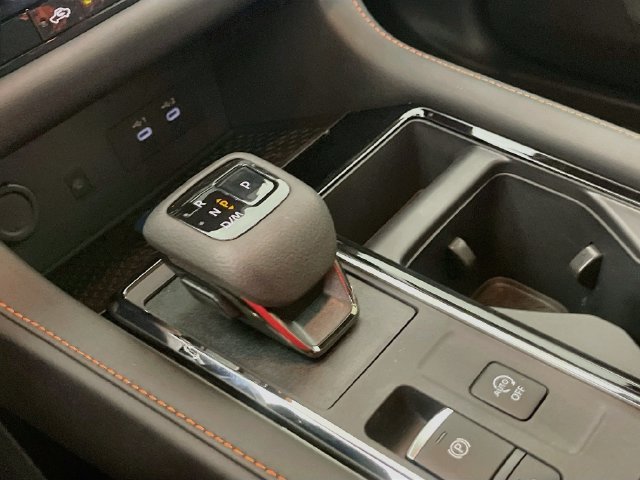 New 2026 Nissan Pathfinder Rock Creek w/ Rock Creek Premium Package AWD/4WD image 12