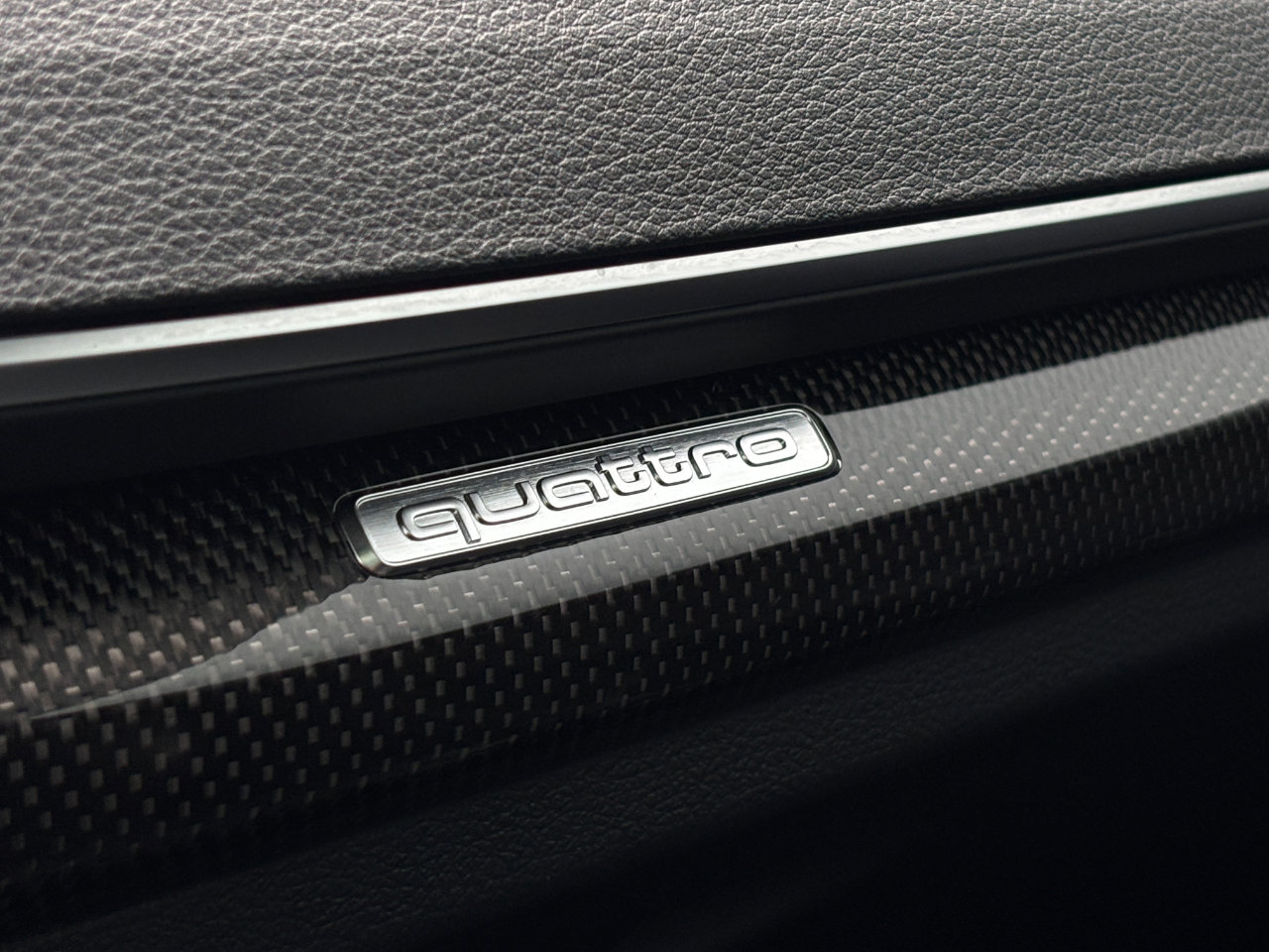 Used 2020 Audi SQ5 Premium Plus w/ Premium Plus Package image 8