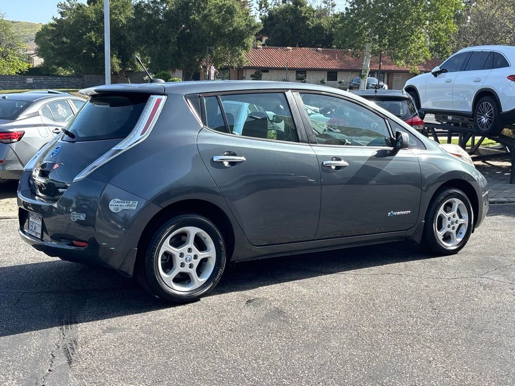 Used 2013 Nissan Leaf SV w/ LED & Quick Charge Pkg image 3