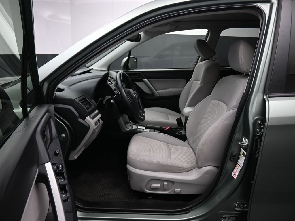 Used 2014 Subaru Forester 2.5i Premium w/ Popular Package #1 AWD/4WD image 11