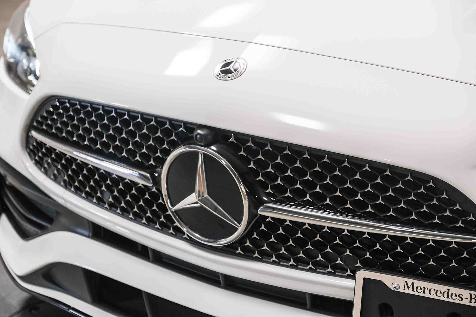 Certified 2023 Mercedes-Benz C 300 Sedan image 13