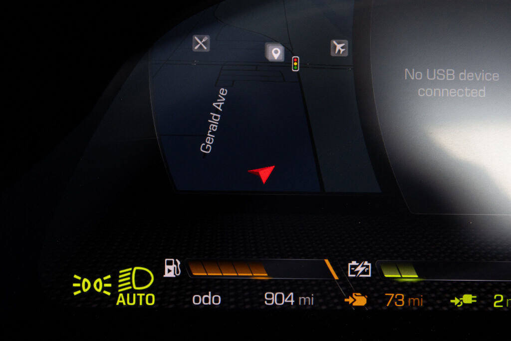Used 2023 Ferrari SF90 Spider AWD/4WD image 16