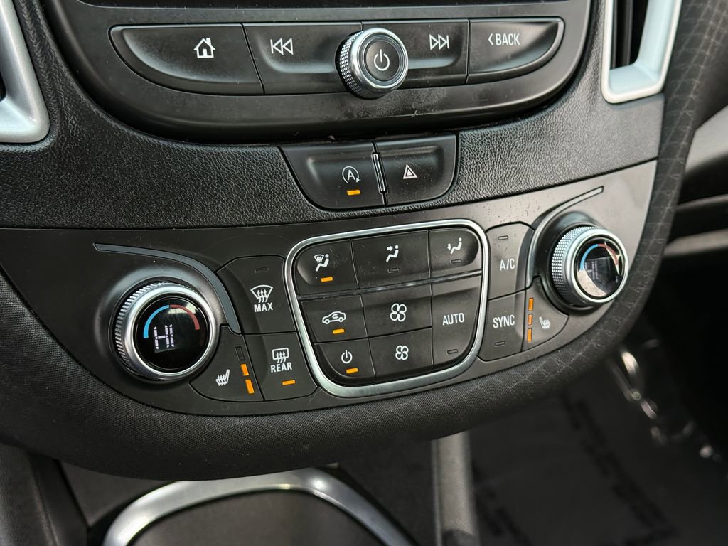 Used 2023 Chevrolet Malibu LT image 24