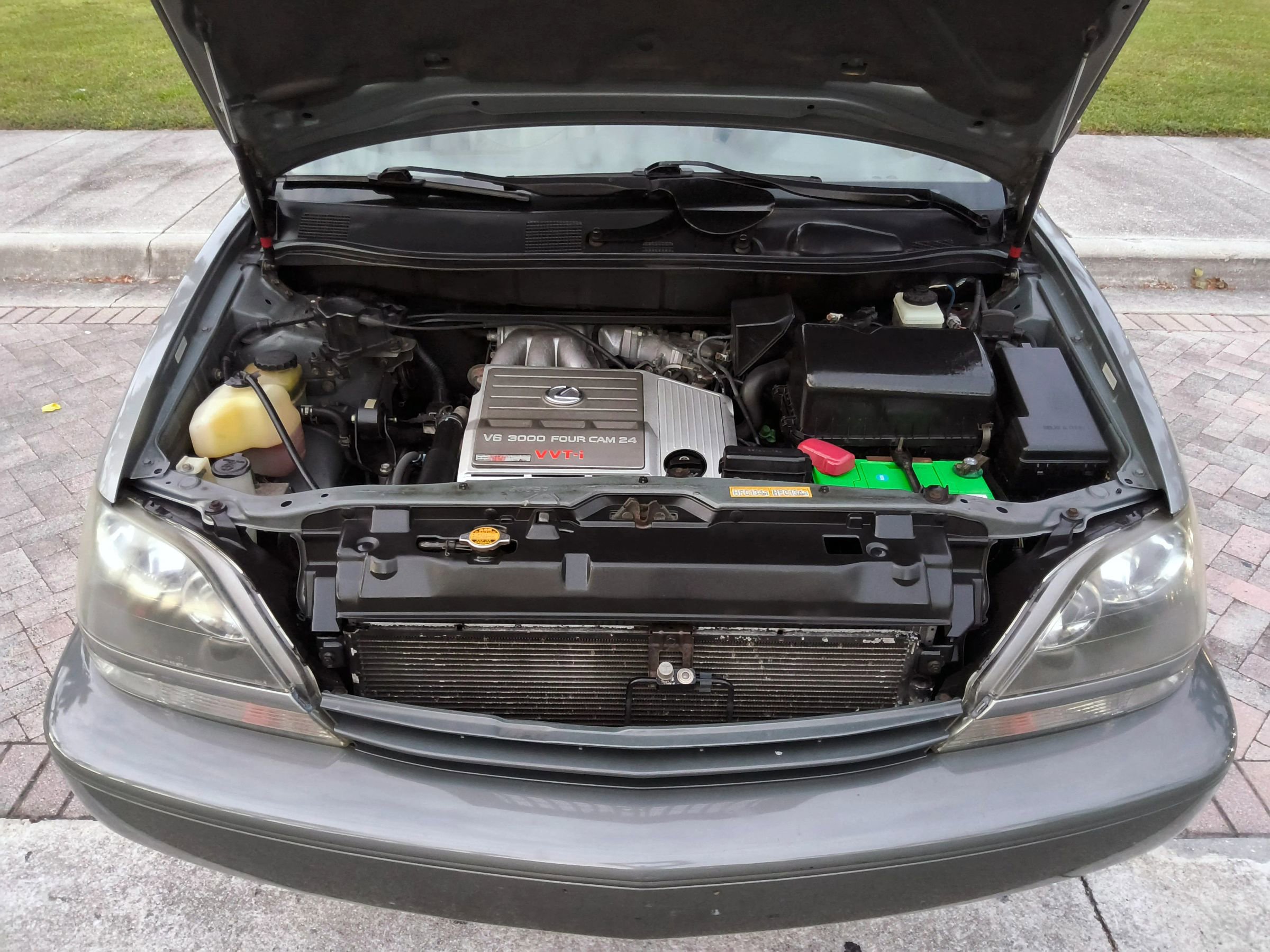 Used 2000 Lexus RX 300 4WD w/ Premium Pkg image 43