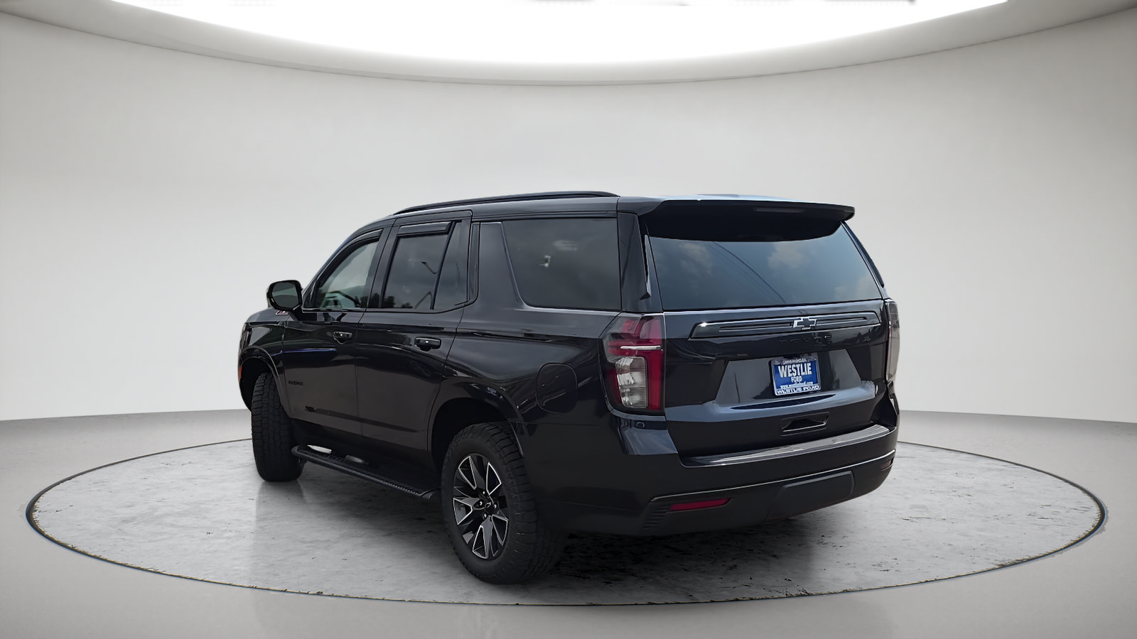 Used 2023 Chevrolet Tahoe Z71 AWD/4WD image 9
