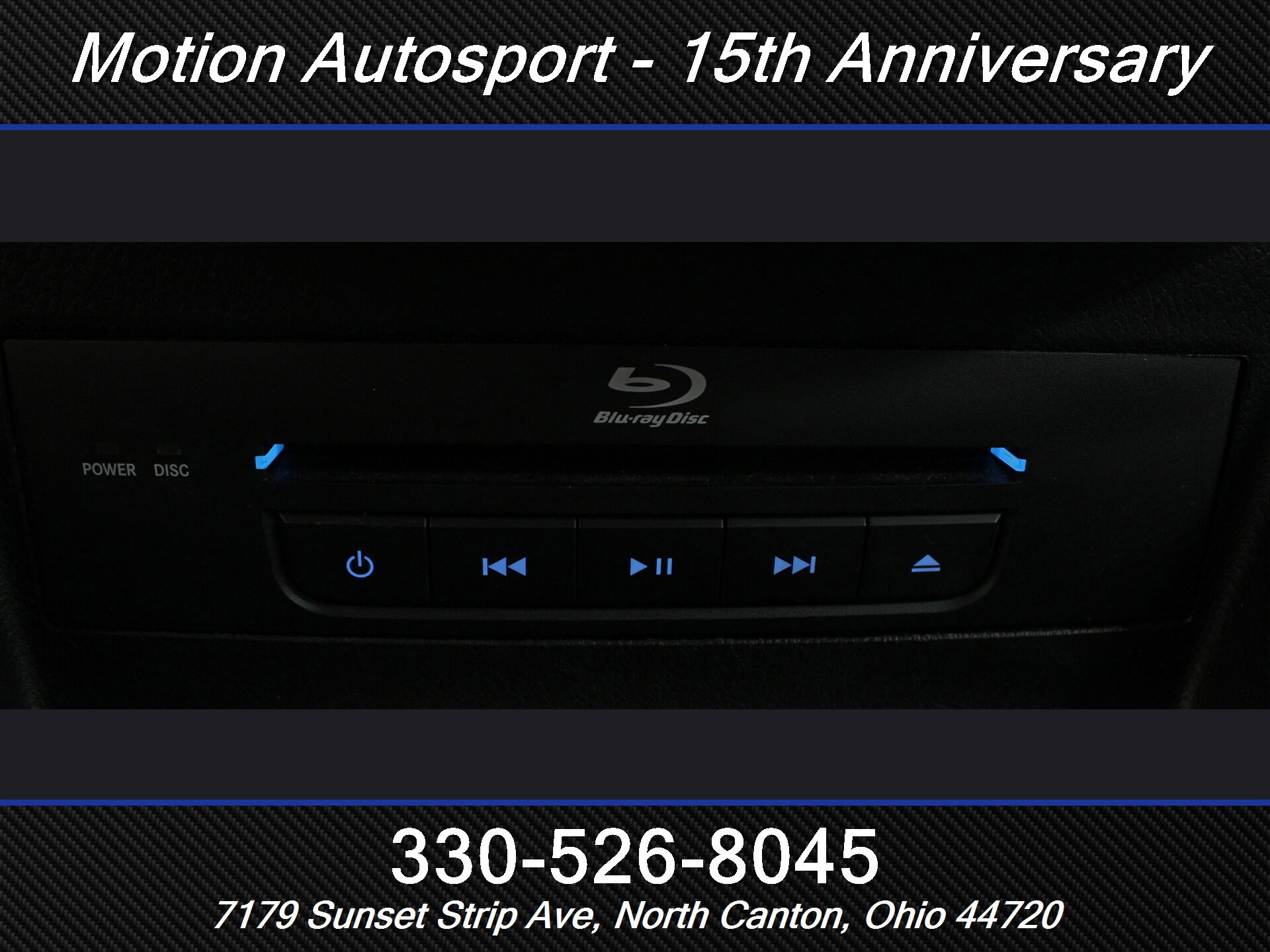 Used 2015 Chrysler Town & Country S w/ Driver Convenience Group FWD image 22