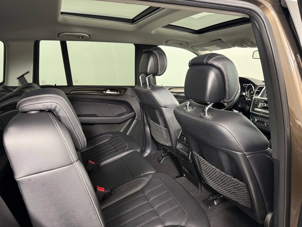 Used 2016 Mercedes-Benz GL 450 4MATIC w/ Premium I Package image 17