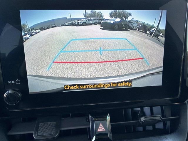 Used 2023 Toyota Corolla Cross L image 28