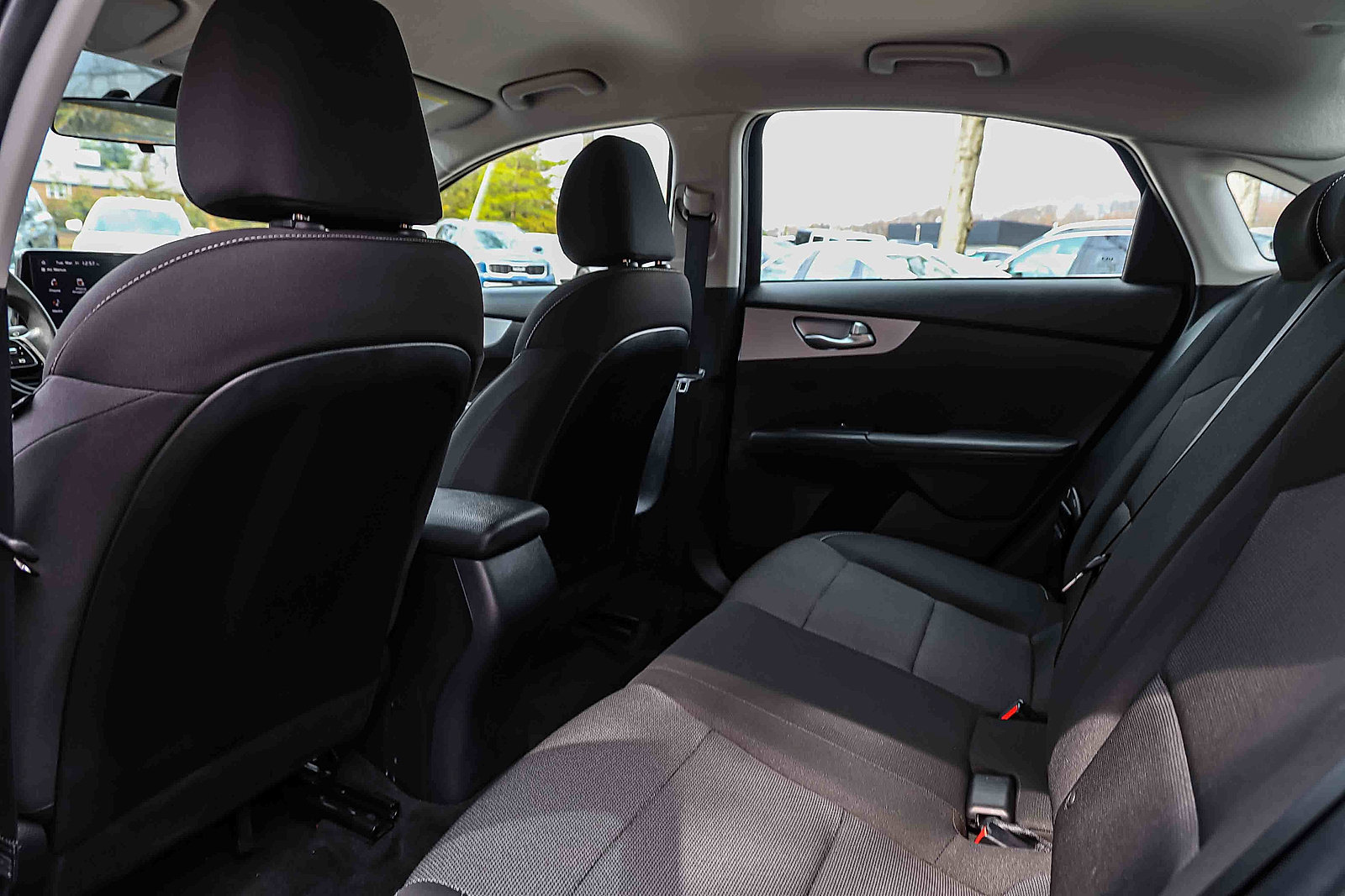 Certified 2024 Kia Forte LXS w/ LXS Technology Package image 23