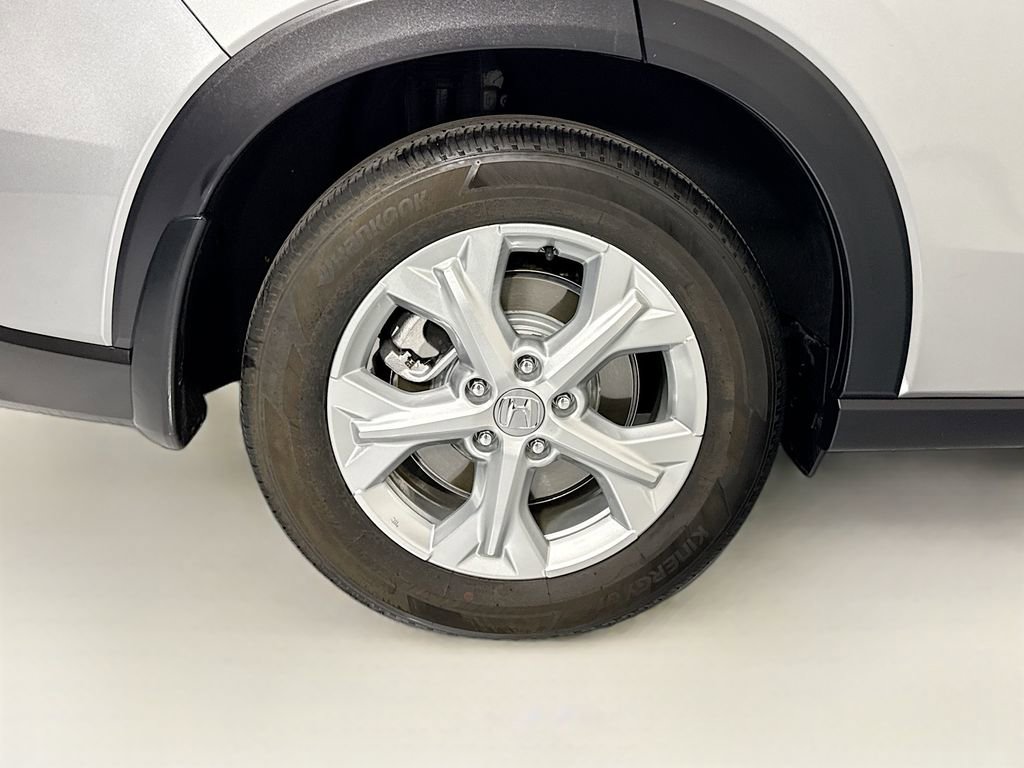 Certified 2025 Honda HR-V LX image 33
