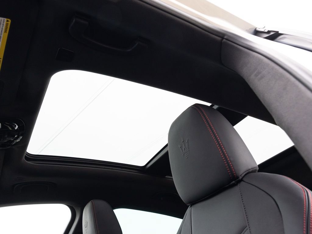 New 2026 Maserati Grecale Modena image 43