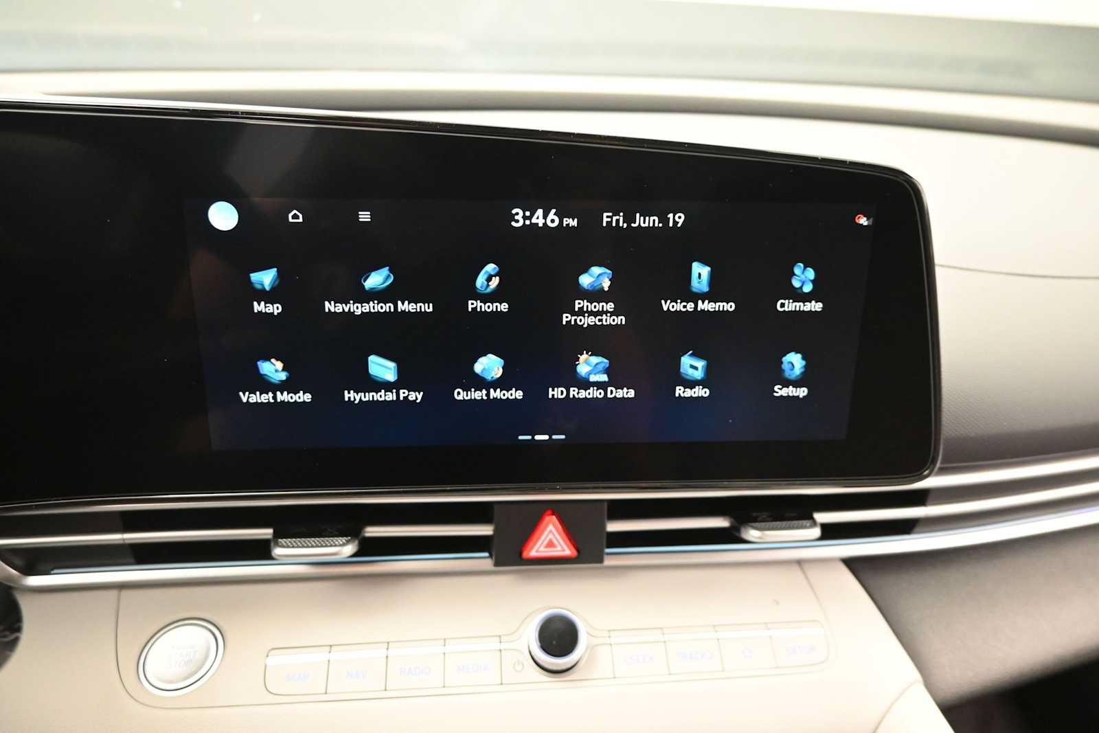 New 2026 Hyundai Elantra Limited FWD image 21
