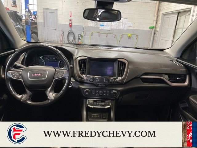 Used 2022 GMC Terrain AT4 w/ Tech Package image 19