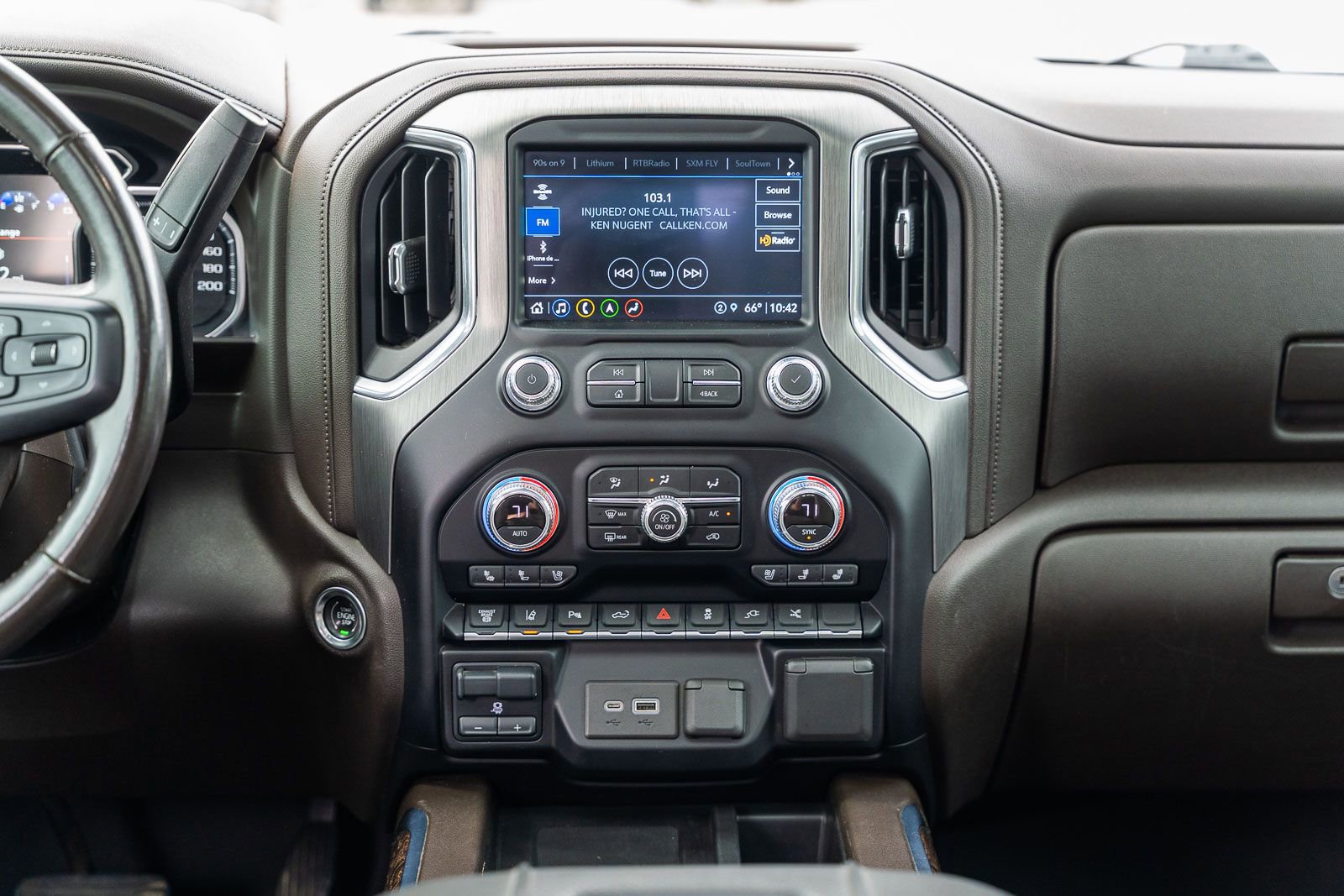 Used 2021 GMC Sierra 3500 Denali w/ Denali Ultimate Package image 37