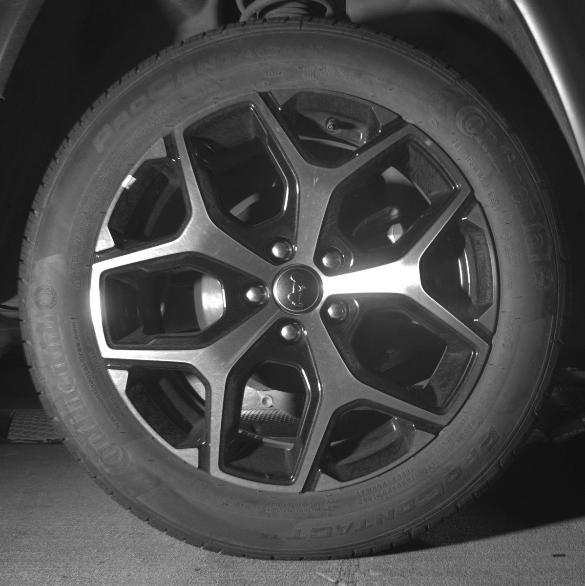 Used 2025 Jeep Compass Limited image 15