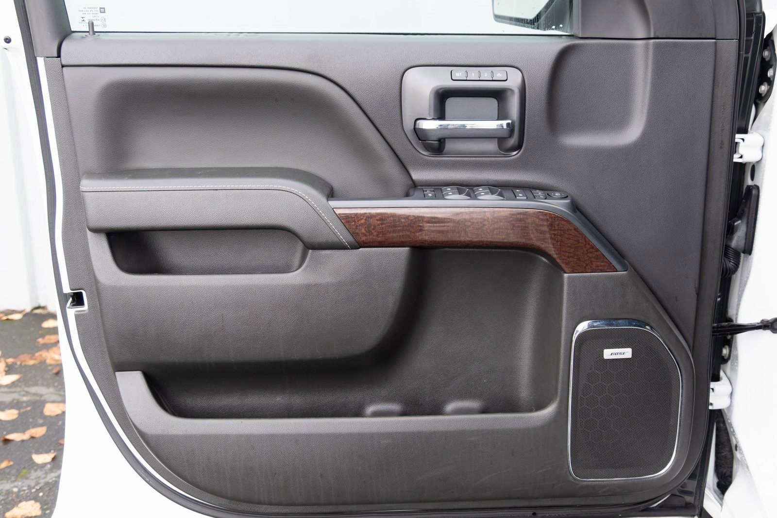 Used 2018 GMC Sierra 1500 SLT image 14