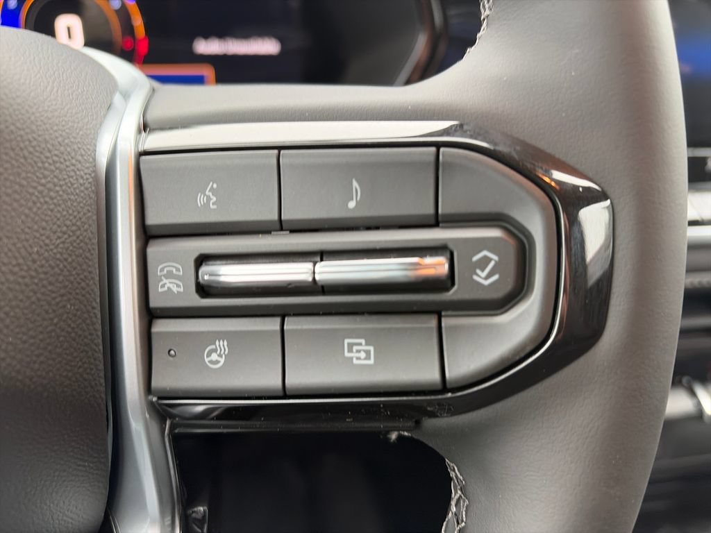 New 2026 Chevrolet Colorado LT w/ LT Convenience Package AWD/4WD image 9