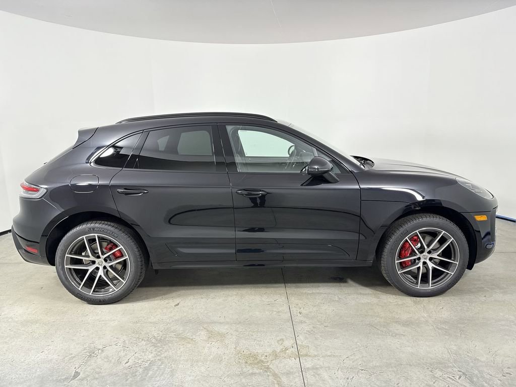 New 2026 Porsche Macan S AWD/4WD image 8