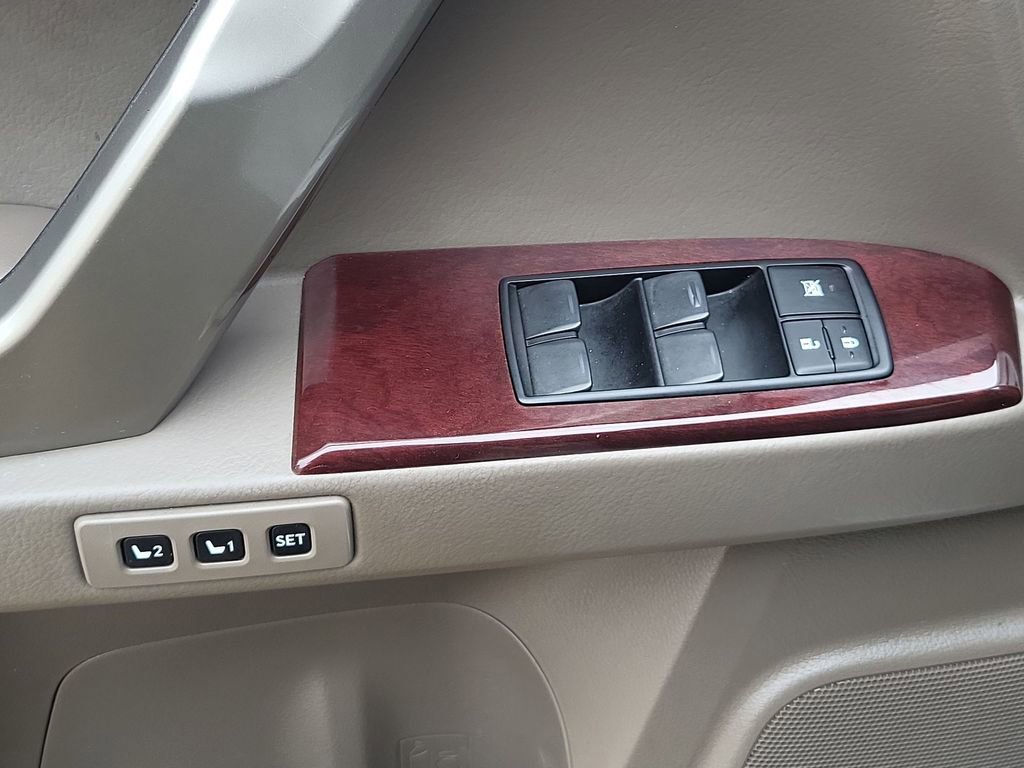 Used 2017 Lexus GX 460 Premium image 24