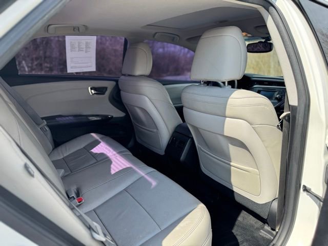 Used 2014 Toyota Avalon XLE Touring image 15