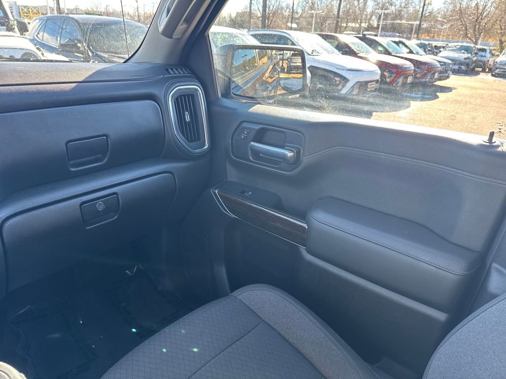 Used 2020 GMC Sierra 1500 Elevation w/ Elevation Value Package image 44